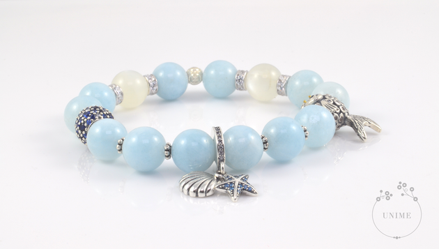 Song of the Sea – Aquamarine and Moonstone bracelet