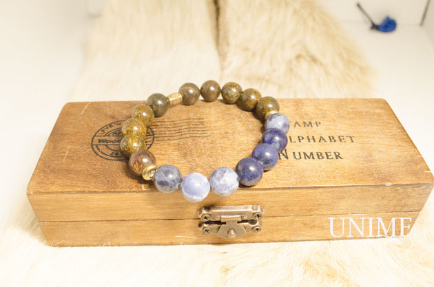 Sodalite and Bronzite bracelet