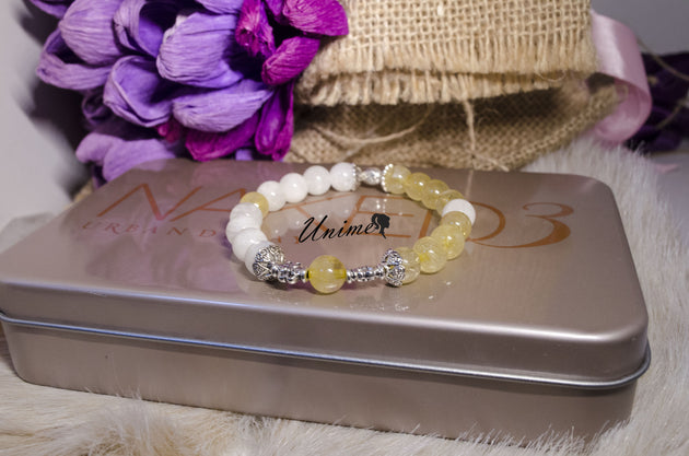 Moonstone and Gold Quartz bracelet